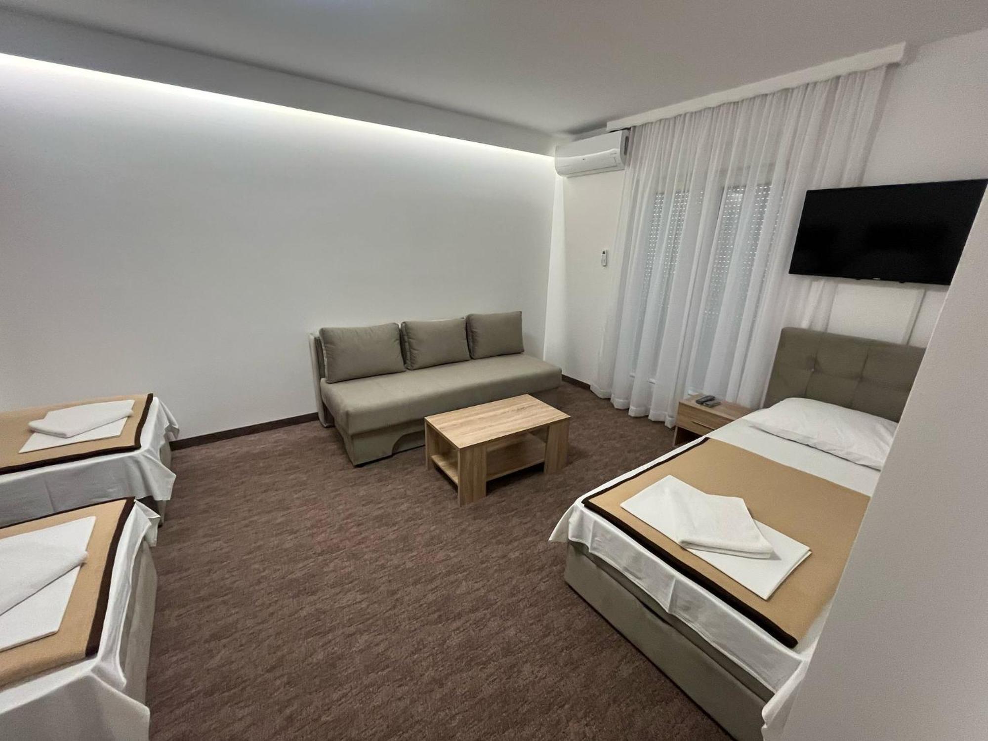 Motel Aura Mostar Exteriör bild