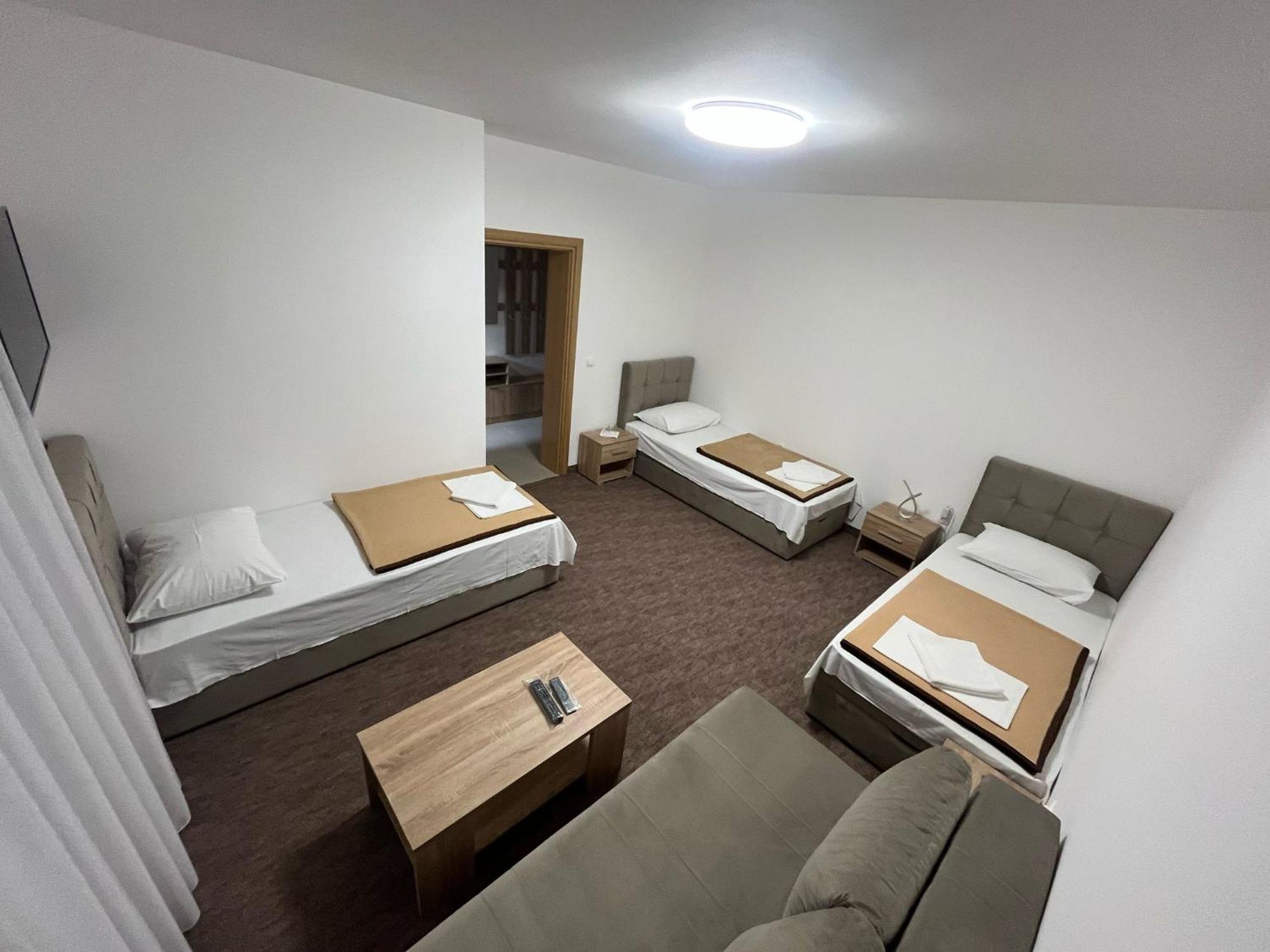Motel Aura Mostar Exteriör bild
